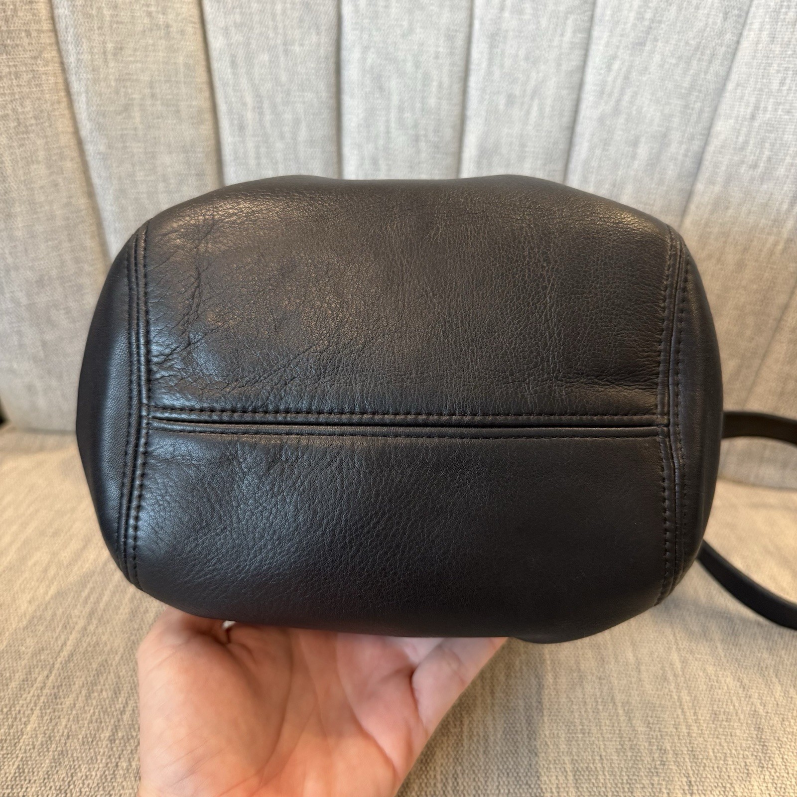 Coach Vintage Soho 4156 NAVY Leather Belted Pouch Buc… - Gem