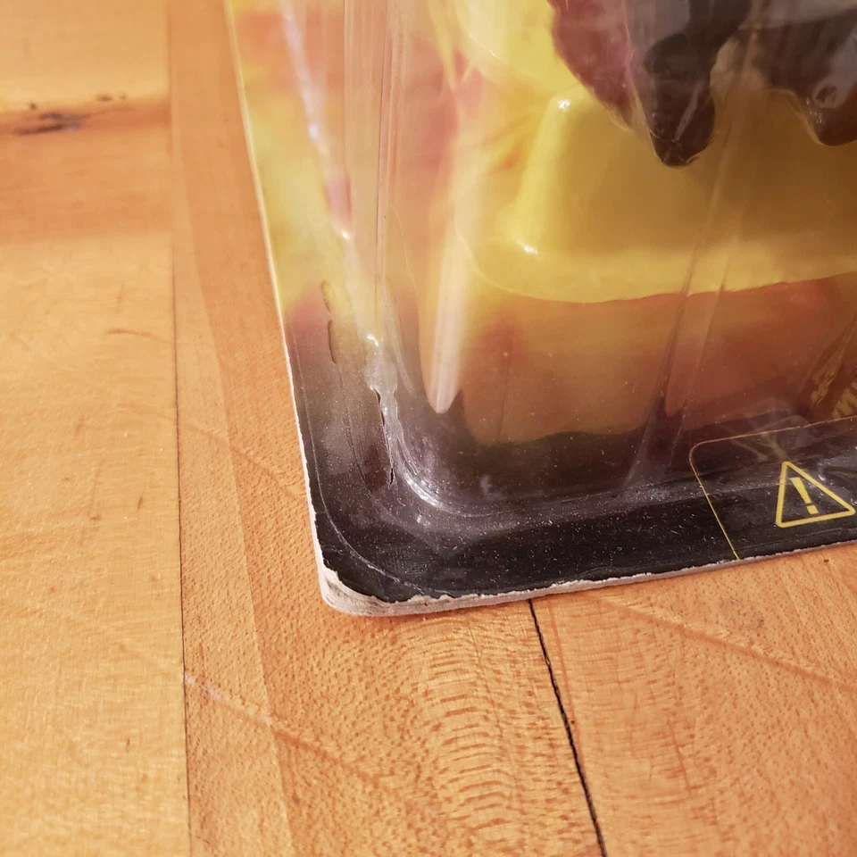 Fewture Devilman Serie 2 "RYO ASUKA" Variante Todo Negro Artstorm Go Nagai GITD Foto 4 de 4