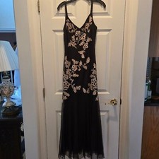 Vintage Y2K Dress 8 Xscape Vneck Black Embroidered Beaded Maxi Sequin Sleeveless
