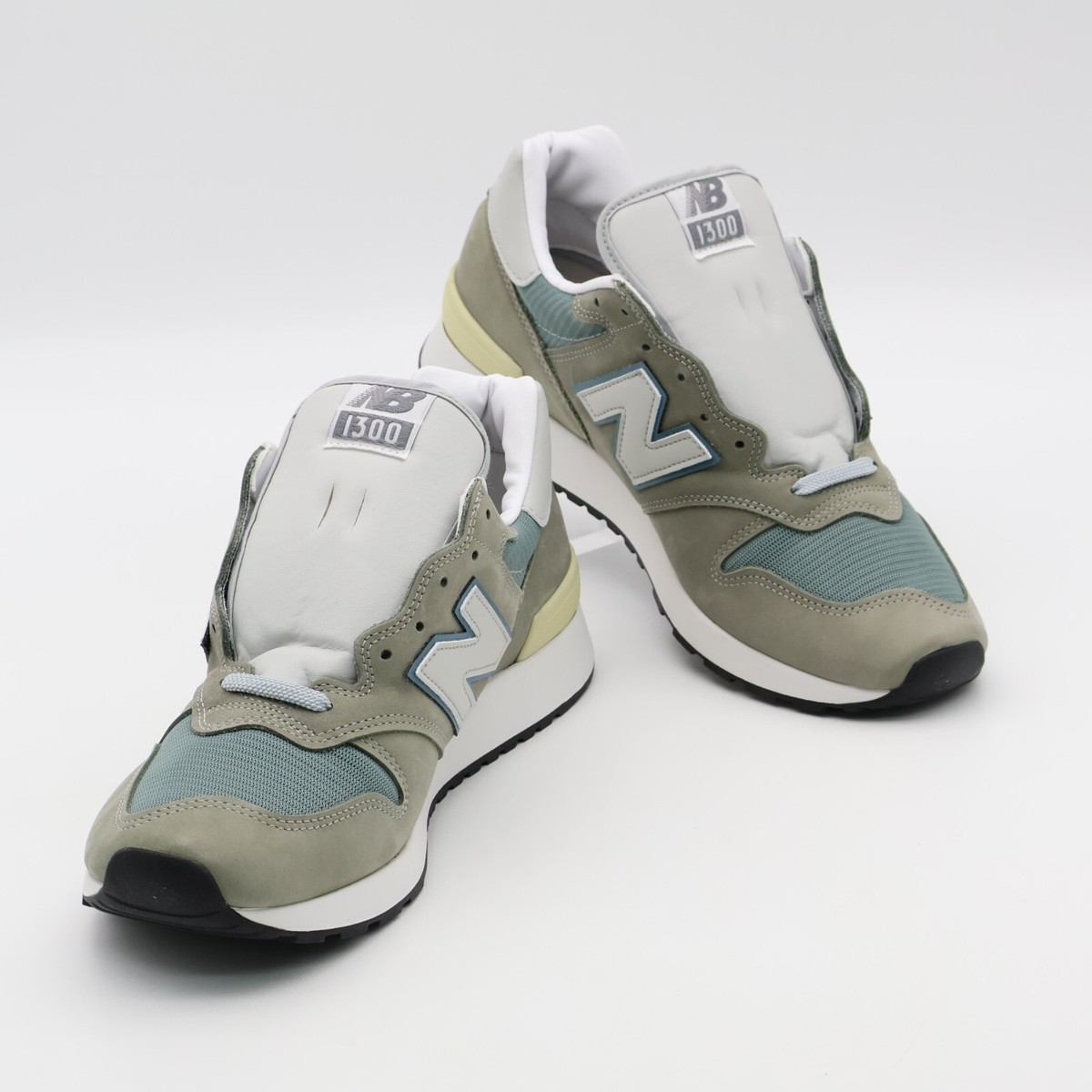 U1300JP New Balance 1300JP Made in USA Mirage Gray Monument Silver
