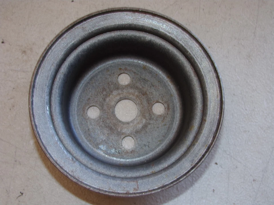 GM Smog Pump Pulley 1241519 OEM 1972 73 74 Buick Skylark Riviera LeSabre - Image 2 of 3