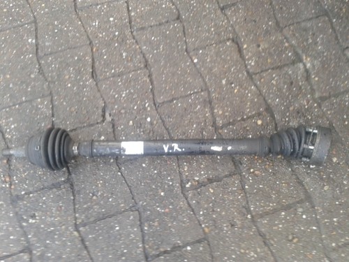 VW Golf IV 1,9 TDI 66KW/90PS Antriebswelle Rechts 1J0407272AT
