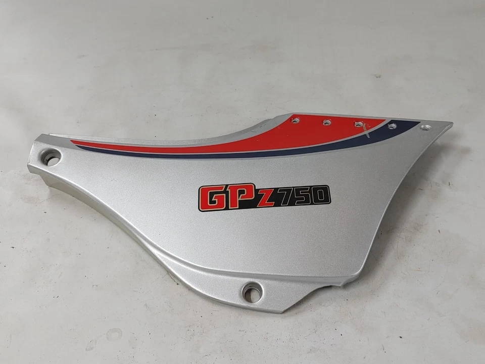 Panel de cubierta lateral derecho Kawasaki GPZ750 1983-1985 36001-1191 Foto 2 de 4