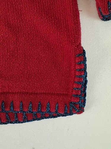 Suéter The Quacker Factoy Rojo Mezcla Acrílico/Algodón Con Estrella Azul Talla L - Imagen 5 de 7
