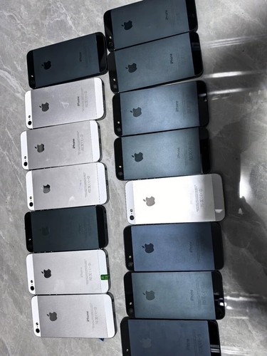 Apple iphone 5 16GB Black silver ios 6 with many games , Test, Good - Afbeelding 4 van 6