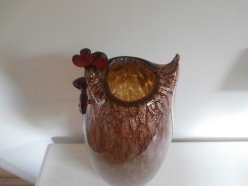 ROOSTER ART GLASS VASE AMBER GLITTER GLASS TALL VASE CHICKEN DESIGN HAND BLOWN - Picture 8 of 19
