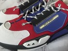 Foto 15 di 23