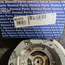 Stemco Hub Cap 343-4370 Stemco Hub Cap Oil and gasket opened box 