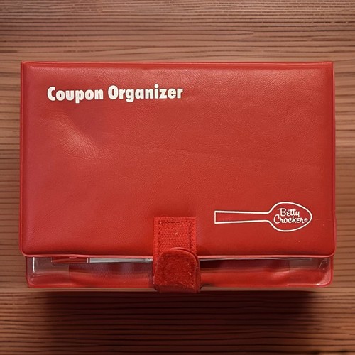 BETTY CROCKER Vintage Coupon Organizer Book Holder Red 7.25" x 5" Unused
