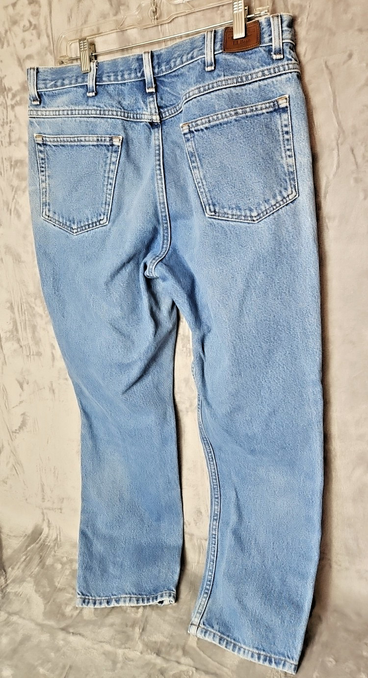 L.L. Bean Blue Jeans Men's 34x29 (Measured) 100% Cotton Denim