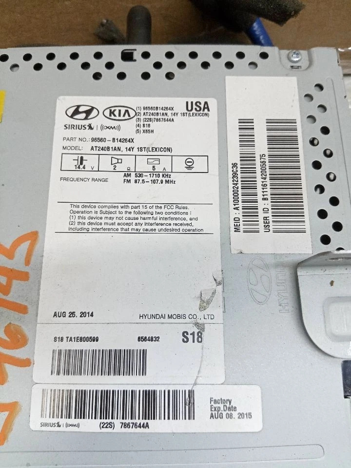 Equipo de audio radio sedán receptor y reproductor compatible con 15 GENESIS 248115 Foto 3 de 4