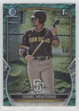 2023 Bowman Chrome Prospects Aqua Lunar Crater Refractor Daniel Montesino 4pn