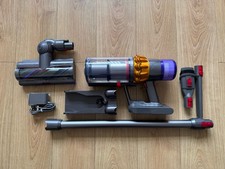 Dyson V15 Detect Cordless Vacuum Cleaner Brand New
