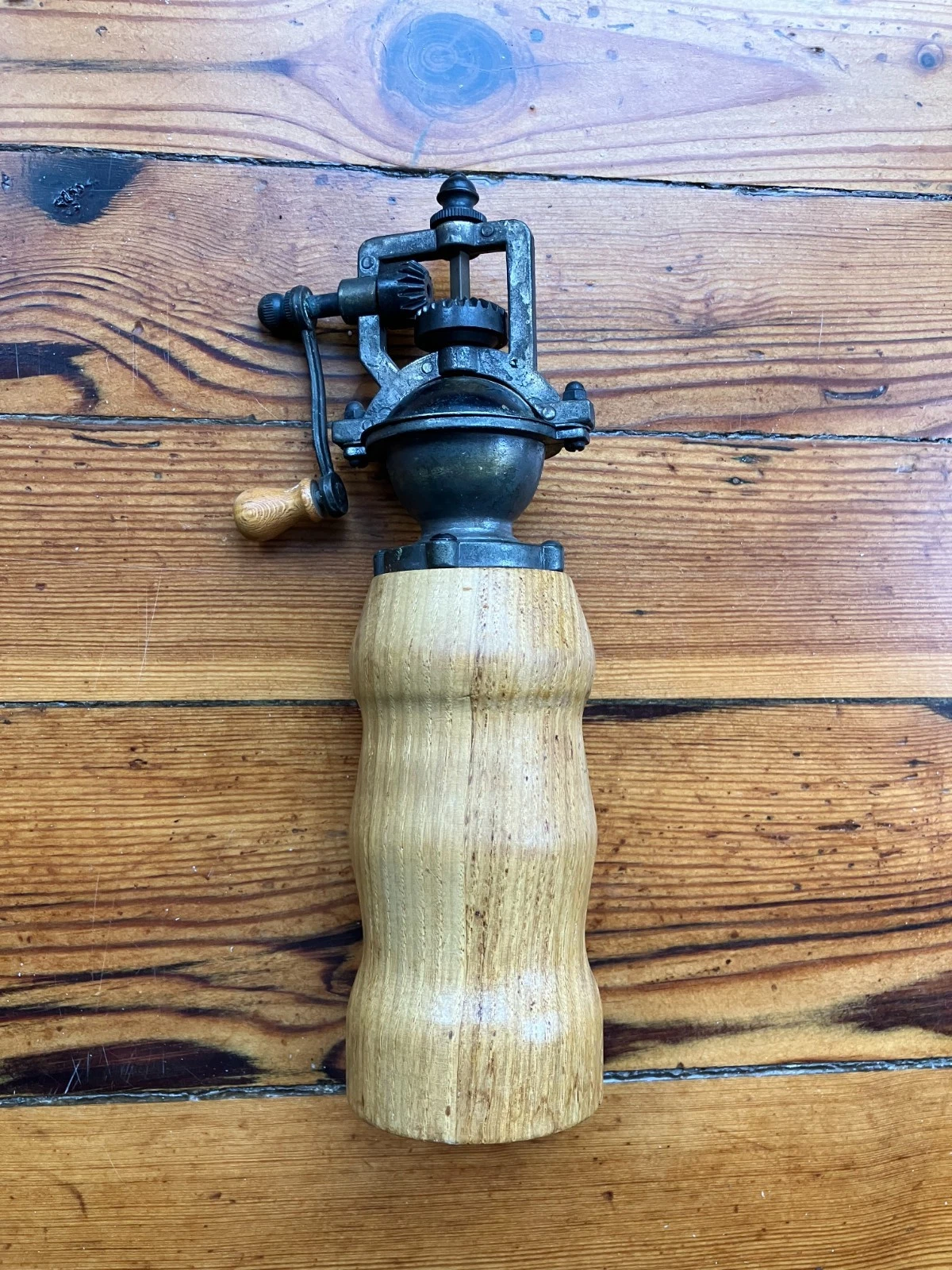 Vintage Hand-Crank Pepper Mill
