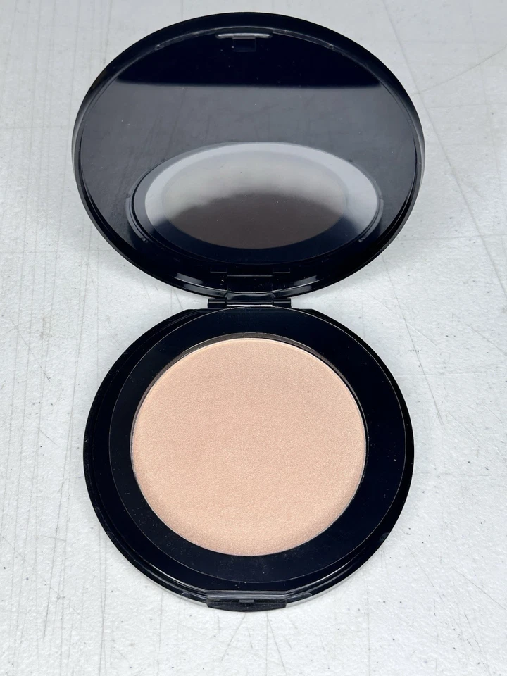 New Smashbox Highlighter Allure Full Size 21.25g Glow Face Body Makeup - Image 2 of 4