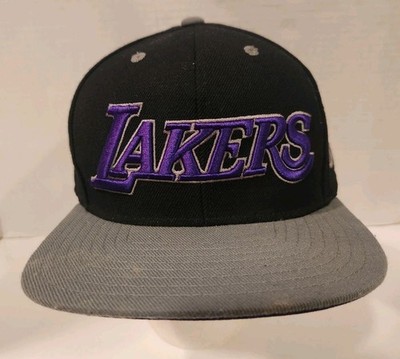 LA Lakers Hat Adidas NBA Black/Gray Bill Purple Embroidered Logo Adj Ex Cond