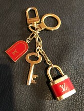 LOUIS VUITTON Bag charm key holder ring chain AUTH Porto Cle Kaduna LV F/S