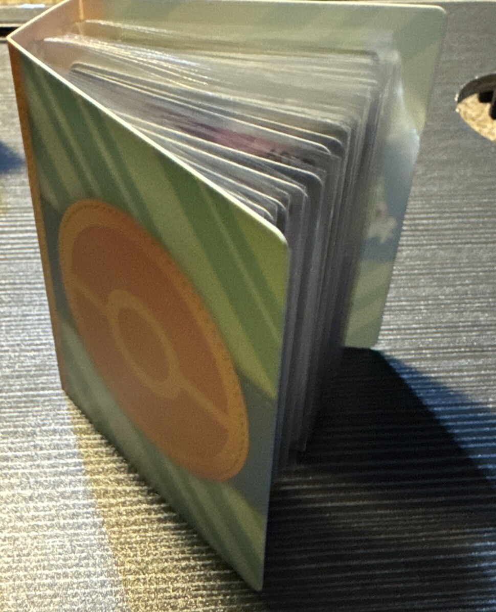 Pokemon Binder With Water/flying Type Commons (Pokemon) Near Mint