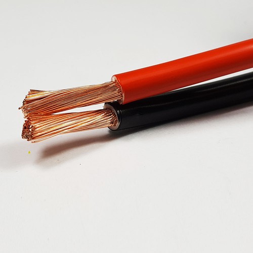 Câble PVC 10 mm2 70 A ampère paroi mince noir rouge 1 - 100 M longueurs 70A ampères batterie - Photo 1/5