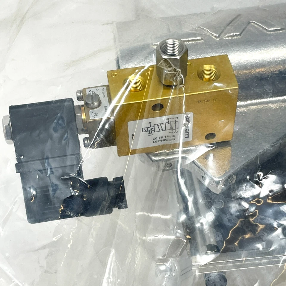 IVA 14040-UE44-0006 HV Válvula de compuerta con indicador de posición de solenoide Nuevo Foto 4 de 4