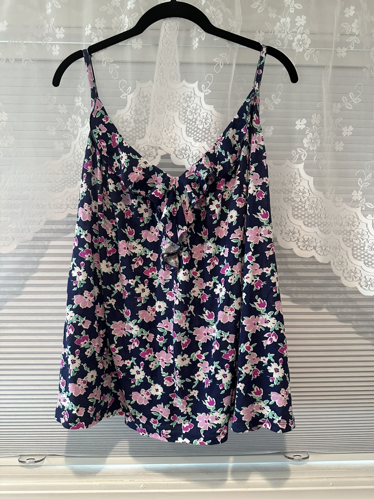 Womens Old Navy blue floral knit cami. XXL eBay
