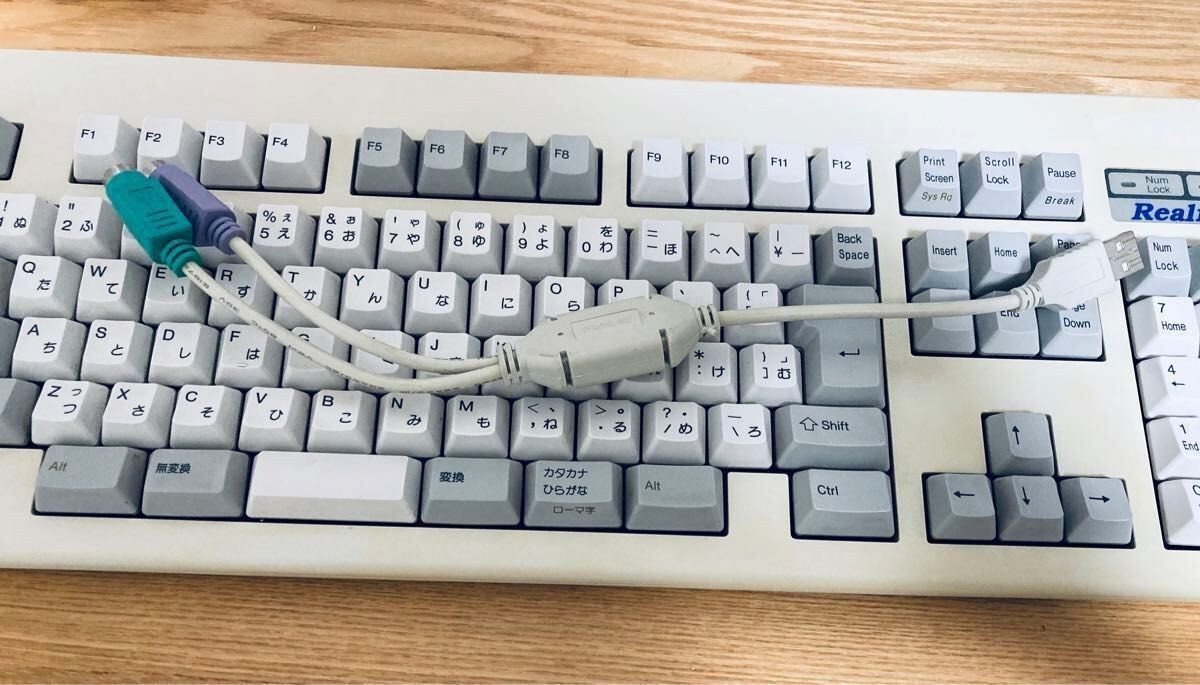 【ポイント10倍】 Topre Realforce 106 LA0100 PS/2 Wired Keyboard White キーボード