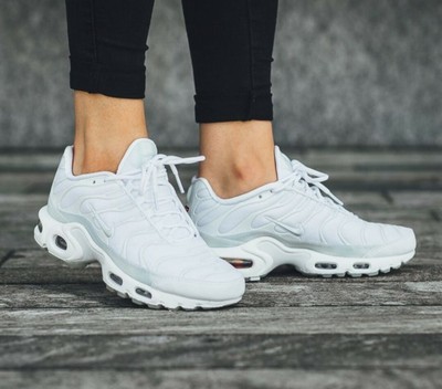 air max plus womens white