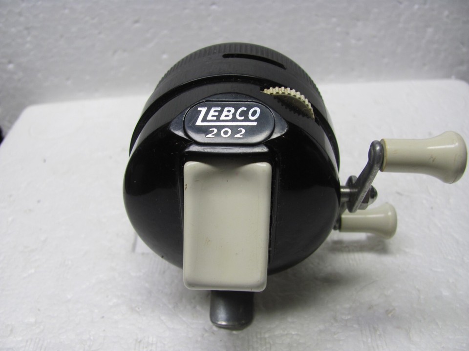 For Sale is a Super Nice Zebco 202 Closed Face Spinning Reel; This is a
