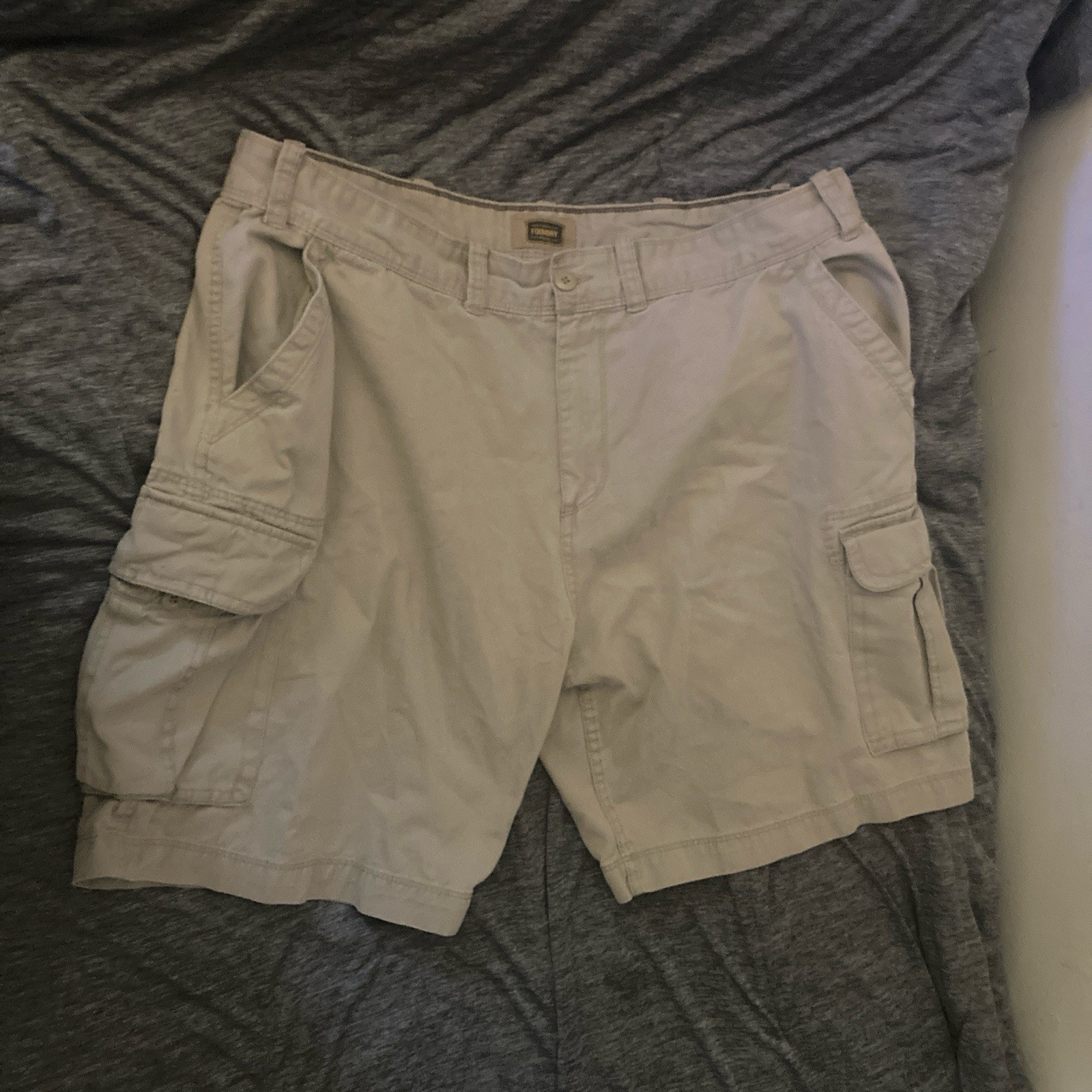 Picture 1 of 3