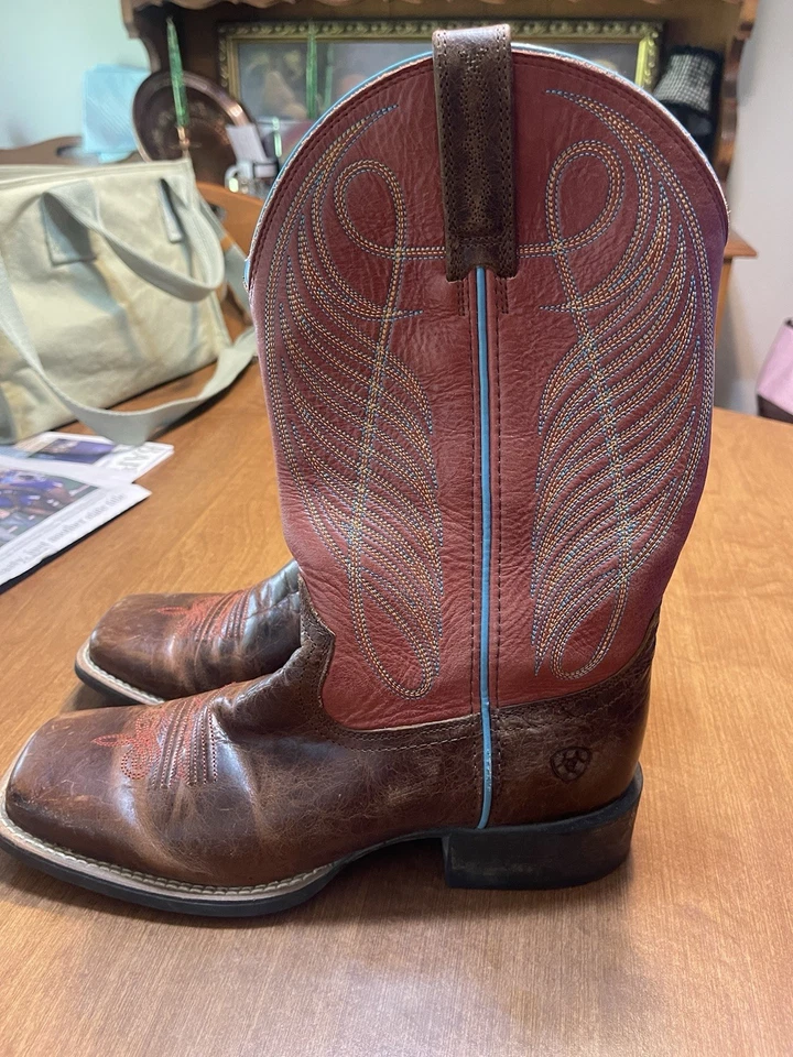 Ariat Women’s Square Toe Brown , turquoise And Orange 8B  Boots - Image 3 of 4