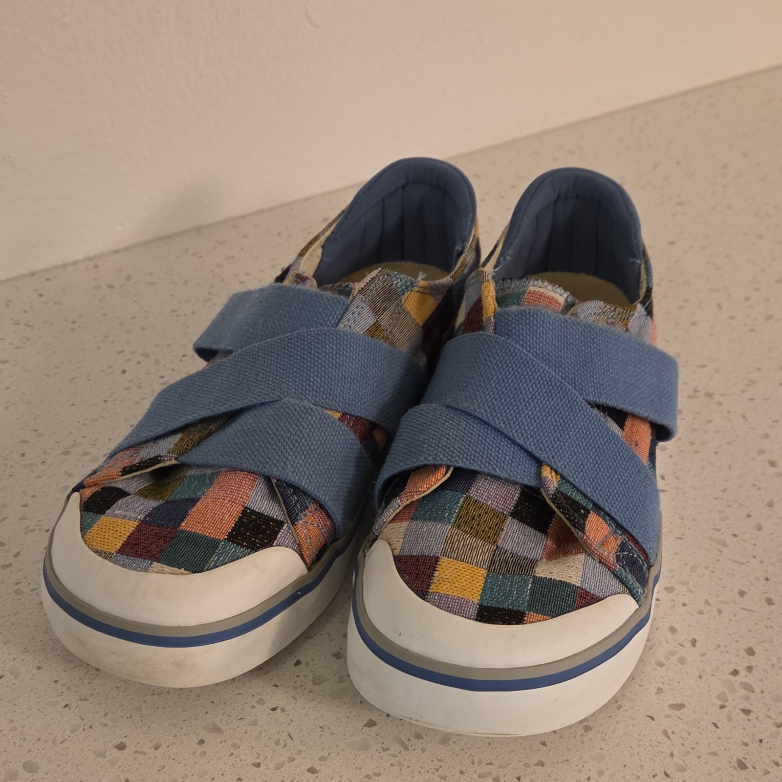 Size 7 KEEN Patchwork Hook & Loop sneakers multic… - image 2