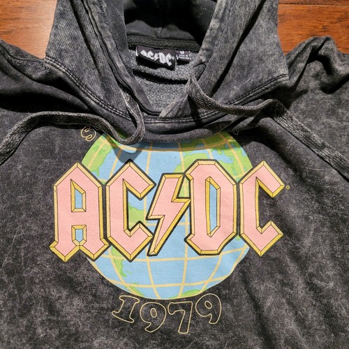 AC DC Summer Tour 1979 Cropped Sweatshirt Hoodie Women's MEDIUM Black ...
