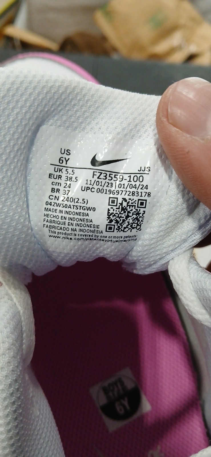 Nike Big Kids' Air Max 1 Lifestyle Shoes Sneakers Size 6Y