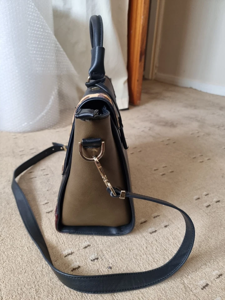 Atmosphere black, olive and brown handbag with leopard print zip & turn lock - Image 2 of 4