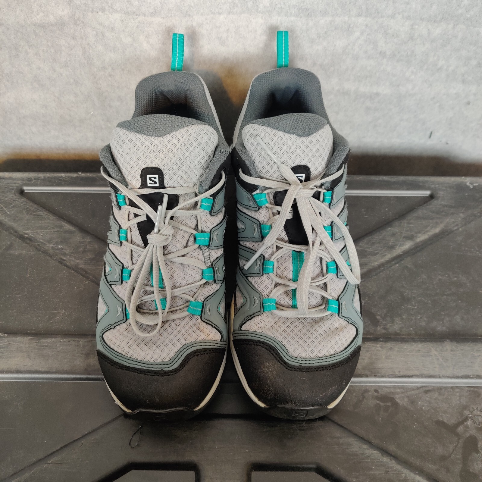 Scarpe da trekking Salomon donna taglia 10 grigio blu nero maglia top basso da passeggio