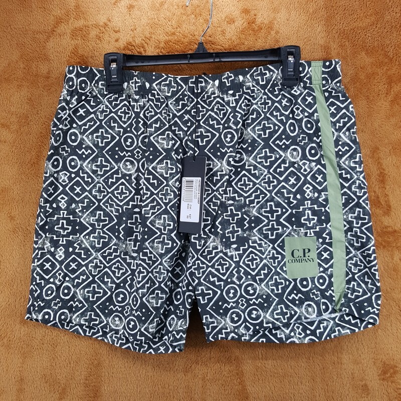 Foto 1 di 10