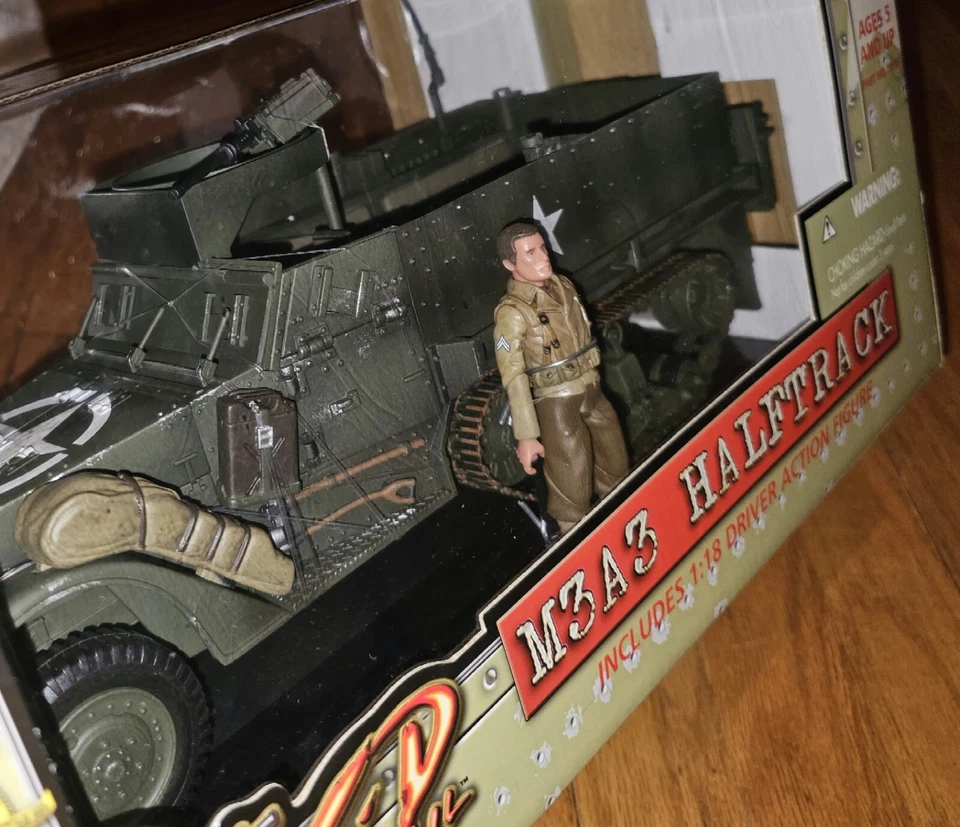 The Ultimate Soldier X.D. Xtreme Detail M3A3 Halftrack 1:18 - Image 3 of 4