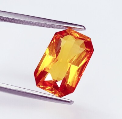 Pierre Précieuse Loose Saphir Orange Diffus Oval 22,85 Ct Certifié