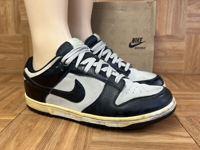 VNTG  Sz 11 - Nike Dunk Low CL Light Bone Black Sail 2010 318020-006 Mens Shoe