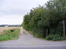 Photo 6x4 Footpath to Snipe Farm Lane Clopton Corner Off the B1078 c2011
