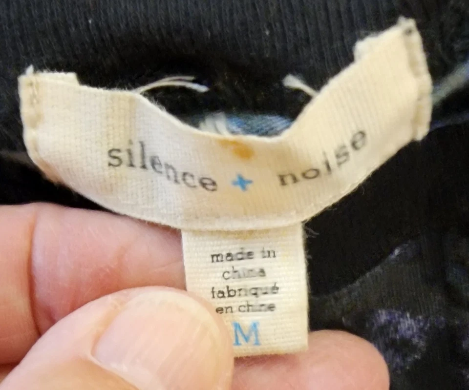 Silence + Noise Hippie Floral Sleeveless Flowy Tunic Top Size M Urban Outfitters - Image 2 of 3