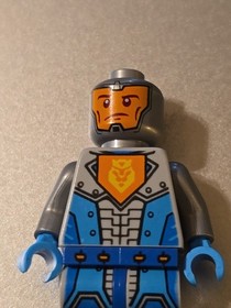 Lego Nexo Knight Soldier Minifigure 30376 70318 Dark Azure Armor nex039b - As Is