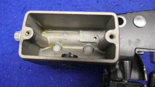 Genuine Harley Davidson EVO 5/8" Front Master Cylinder Reservoir & Lever 1991-95 - Picture 2 of 11