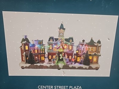 Carol Town Collection 2016 Center Street Plaza