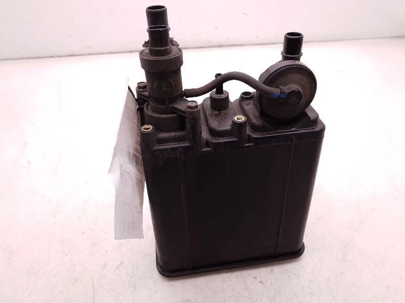 2004 TOYOTA SOLARA 2.4L 4CYL CONJUNTO DE VASILHA DE VAPOR DE COMBUSTÍVEL - Imagem 4 de 4