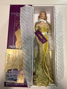 お誂え　タイラーウエントワースドールの振り袖 Tyler Wentworth Doll | eBay