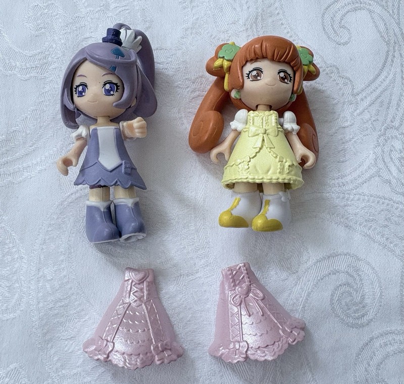 Pretty Cure (Precure) Mini Figure 2 pcs Bandai Japan Anime Dress-up doll EUC