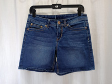 Seven7 Blue Jean Shorts Womens Size 6 Low Rise Medium Wash 6" Inseam Logo Pocket