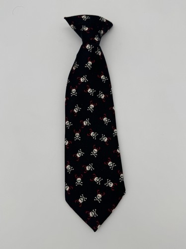 Infant Baby Gap Boys Neck Tie clip on Black Skeleton Skulls Cross Bones Fun