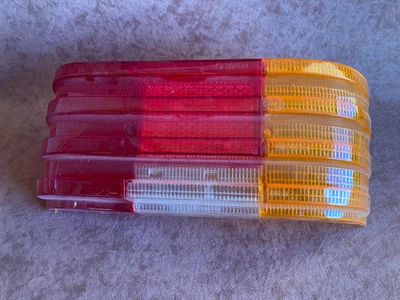 Mercedes Benz W114 W115 Rücklichtglas Rechts Hella NOS 53216 R3 - Bild 1 von 4